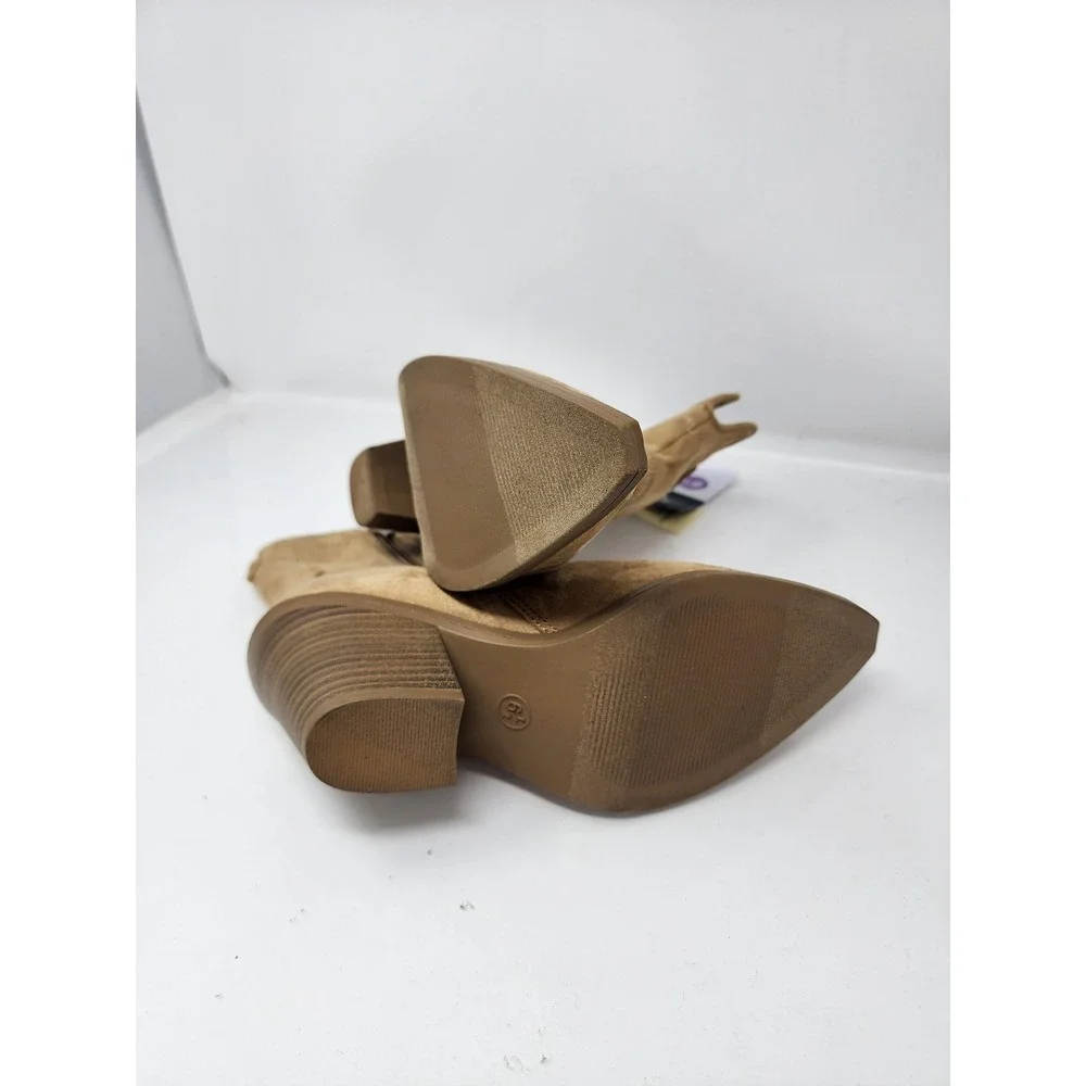 Universal Thread Womens Western Ankle Boots Tan Faux Suede Casual Size 6.5